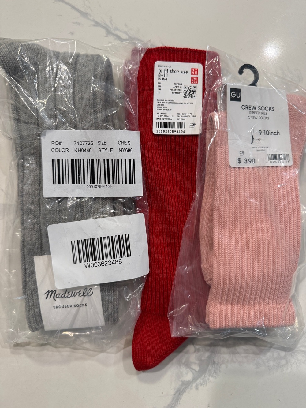 Madewell, Uniqlo & GU Mixed Pack - Gray, Red, Pink Men's Crew & Trouser Socks